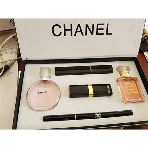 affordable chanel gifts.